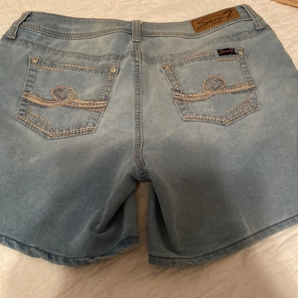 Seven7‎ denim shorts